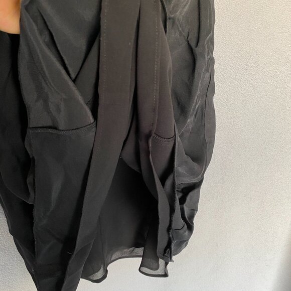 Banana Republic 100% Silk Black Twist Back Tank Top Size S | Sleeveless Blouse - Picture 5 of 8